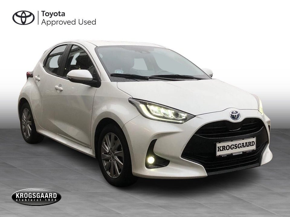 Toyota Yaris 1,5 Hybrid Active Tech e-CVT 5d