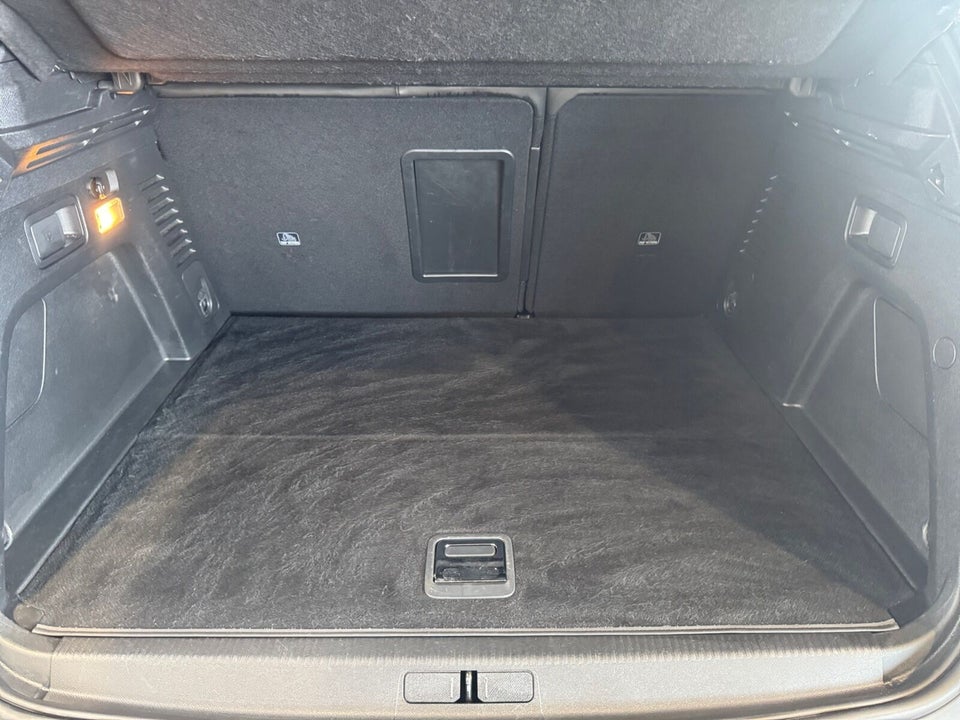 Peugeot 3008 1,6 Hybrid First GT EAT8 5d