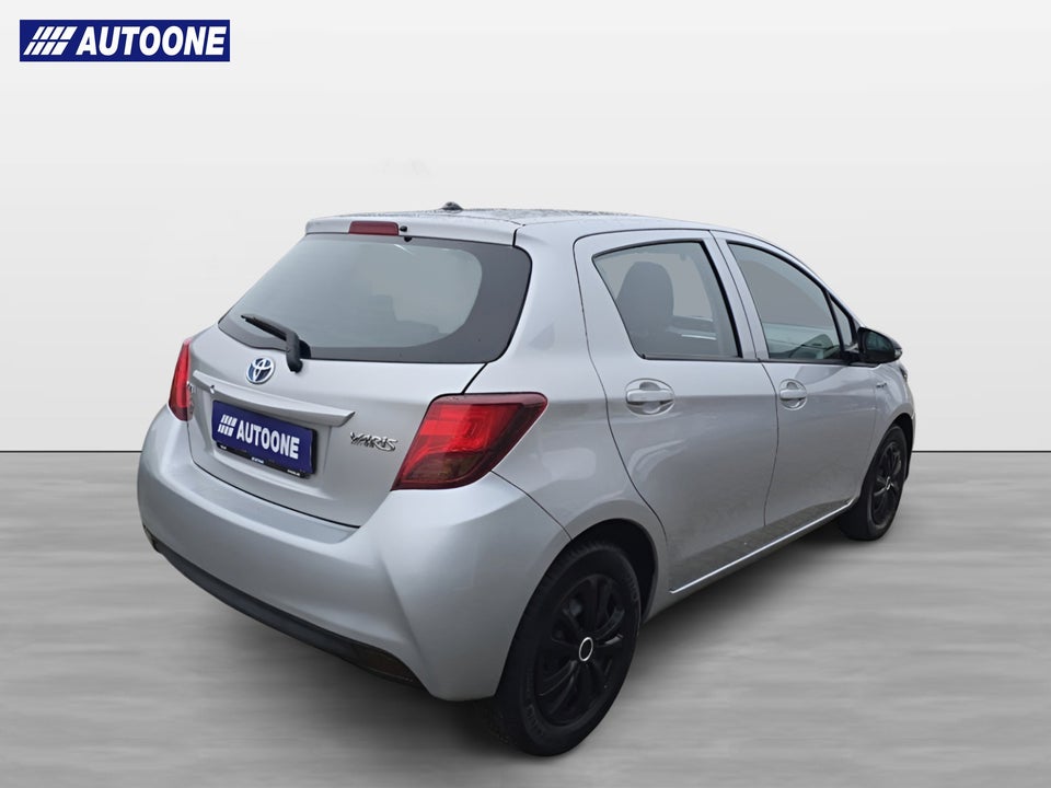 Toyota Yaris 1,5 Hybrid H1 e-CVT 5d