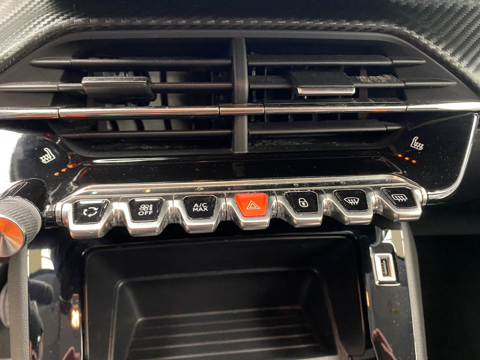 Peugeot 208 1,2 PureTech 75 Active 5d