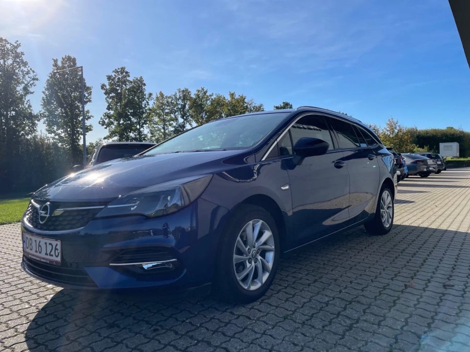 Opel Astra 1,2 T 110 Elegance Sports Tourer 5d