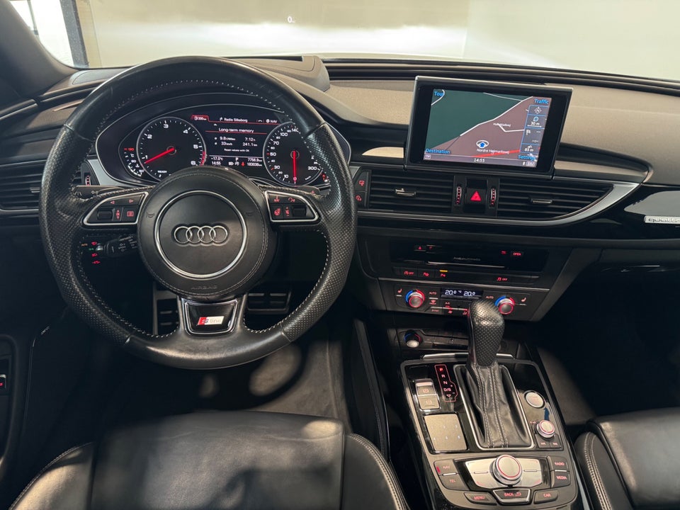Audi A6 3,0 TDi 326 S-line Competition Avant quattro Tiptr. 5d