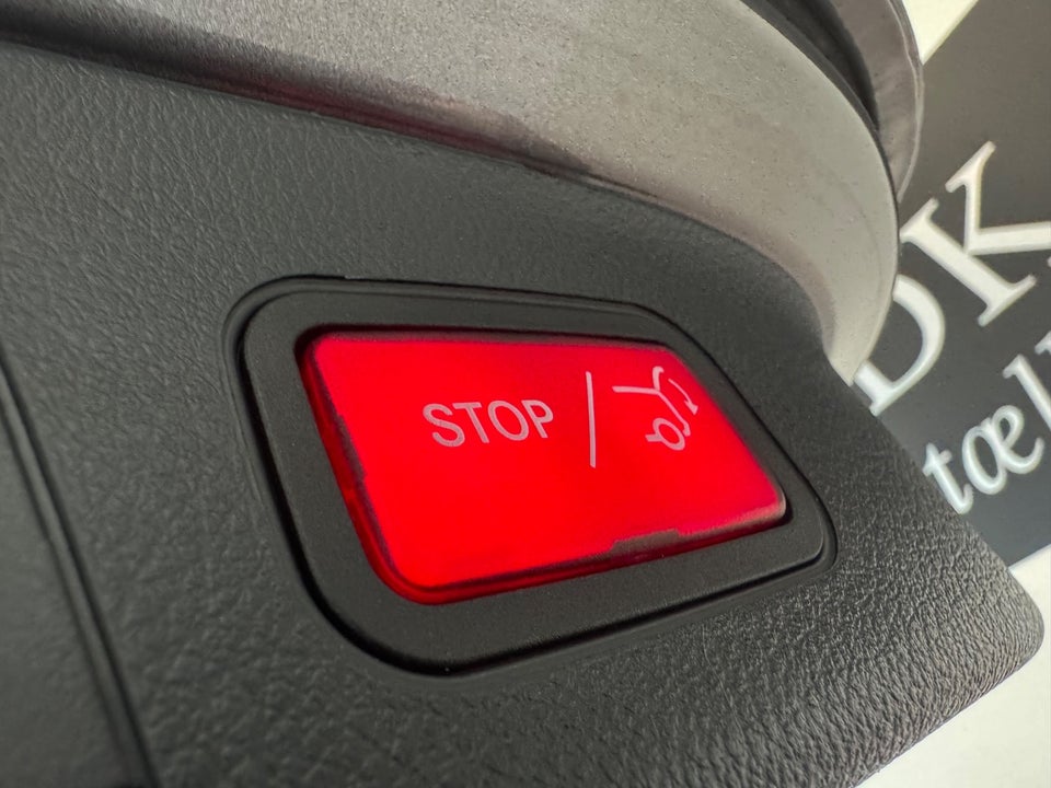 Mercedes EQA300 Progressive 4Matic 5d