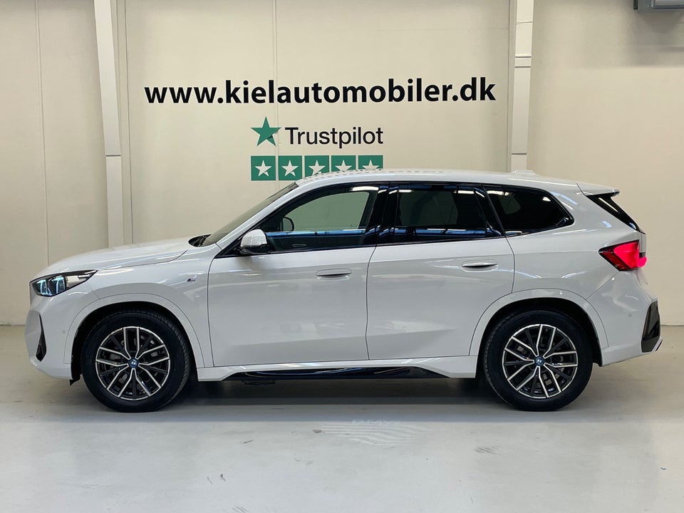 BMW iX1 eDrive20 M-Sport 5d