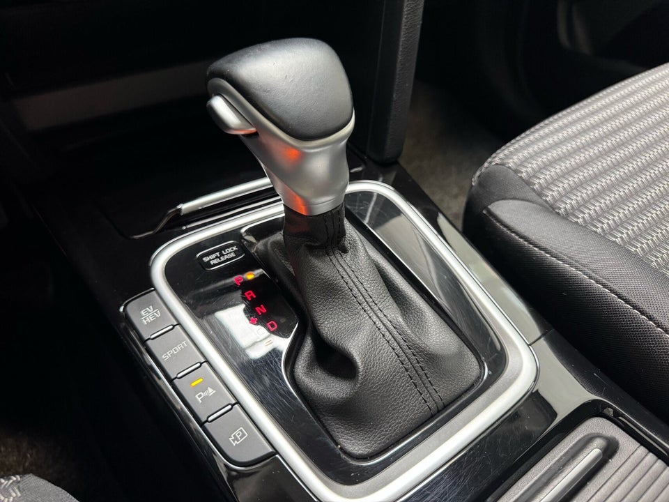 Kia Ceed 1,6 PHEV Prestige SW DCT 5d