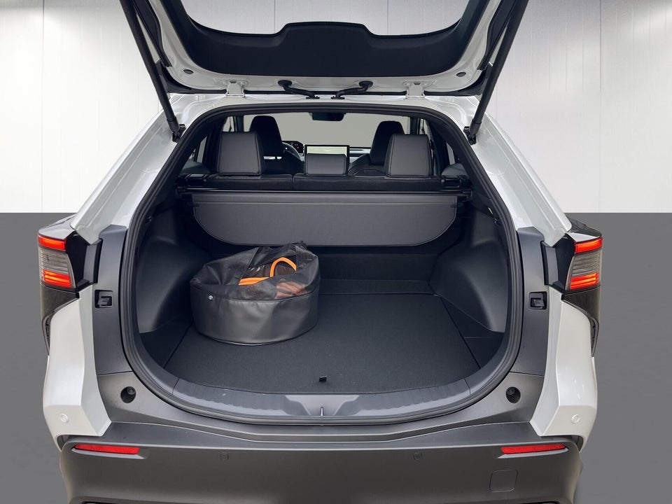 Toyota bZ4X 73 Active AWD 5d