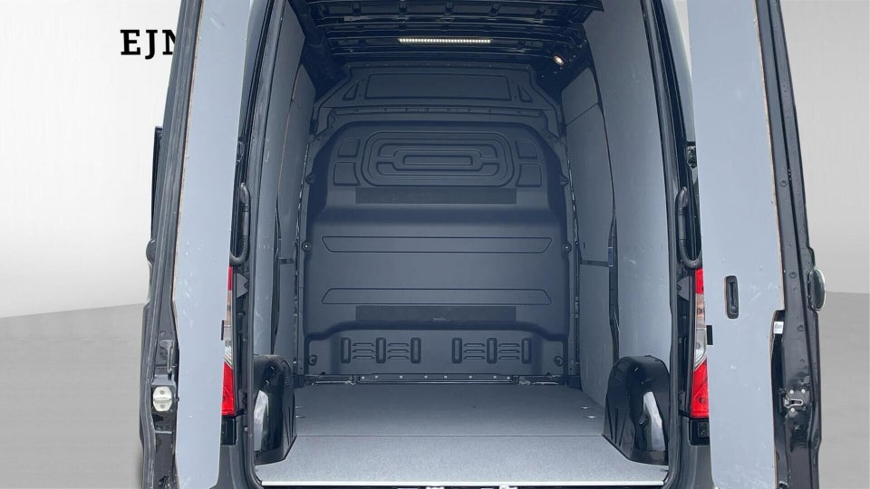 Mercedes Sprinter 215 2,0 CDi A2 Kassevogn aut. FWD