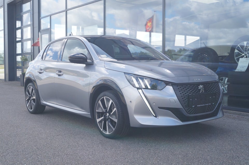 Peugeot e-208 50 GT Line 5d