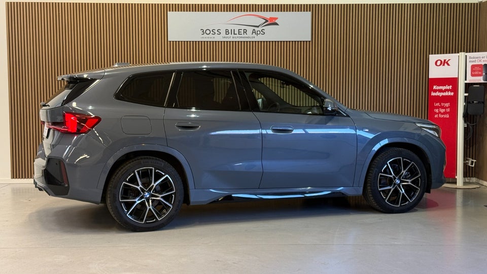 BMW iX1 xDrive30 M-Sport 5d