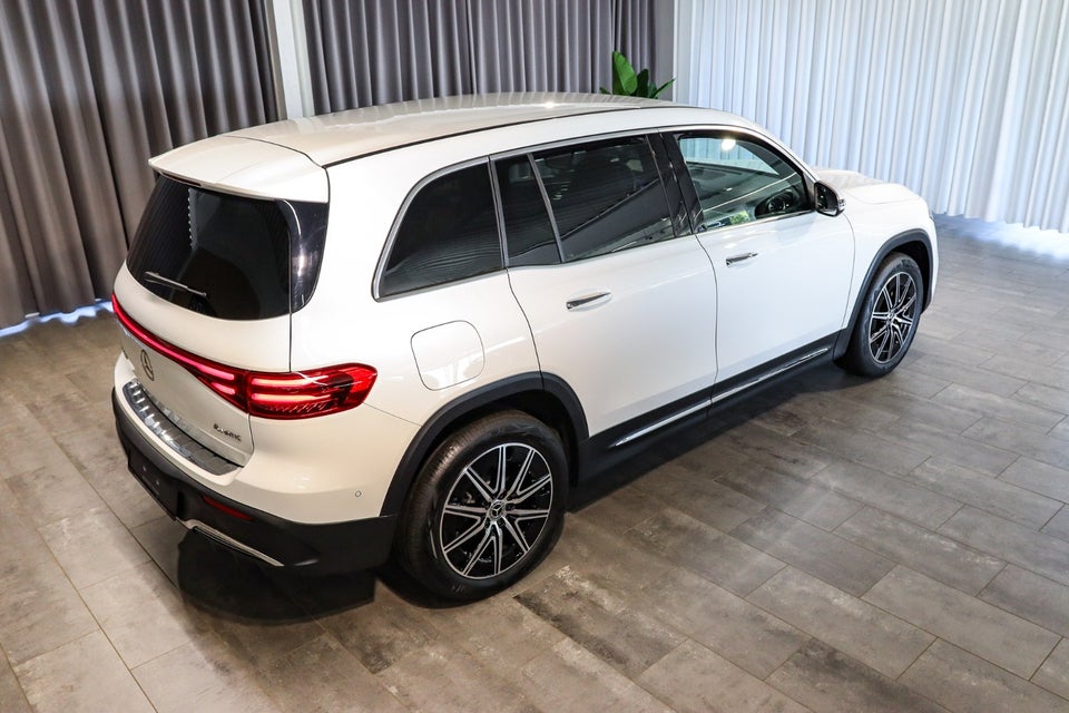 Mercedes EQB300 AMG Premium 4Matic 5d