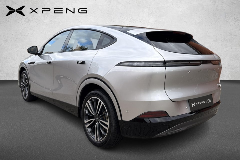 Xpeng G6 Performance 5d