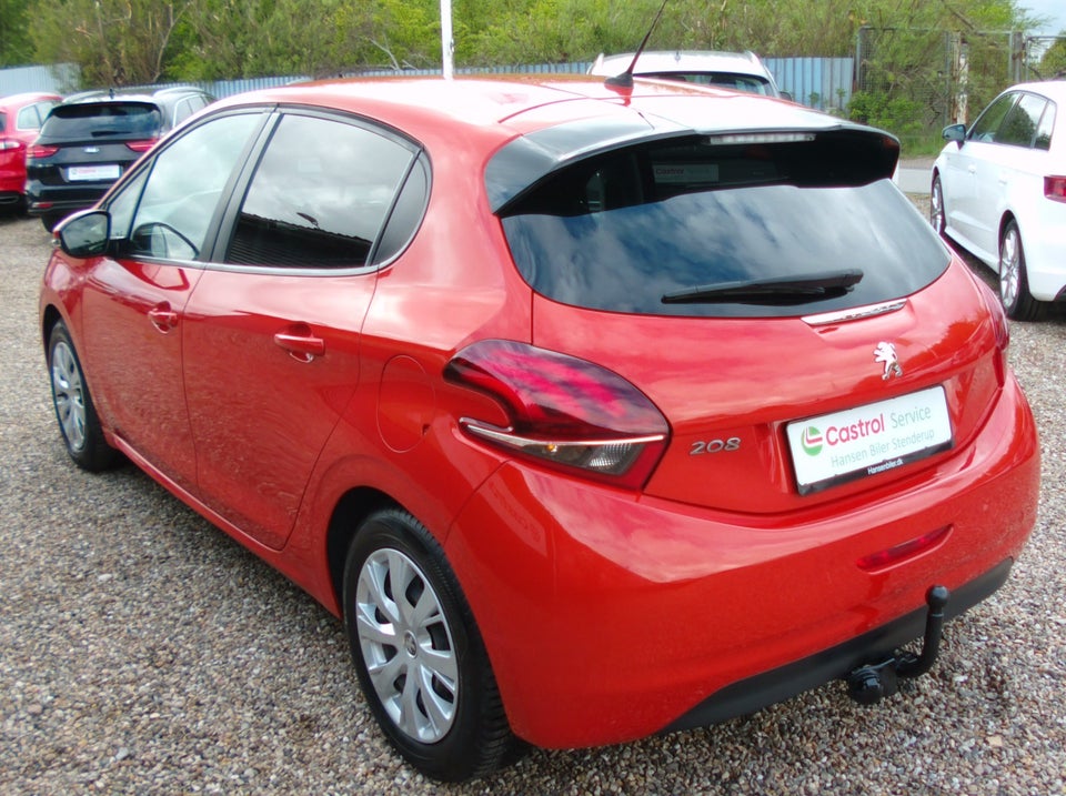 Peugeot 208 1,2 VTi 82 Strike 5d