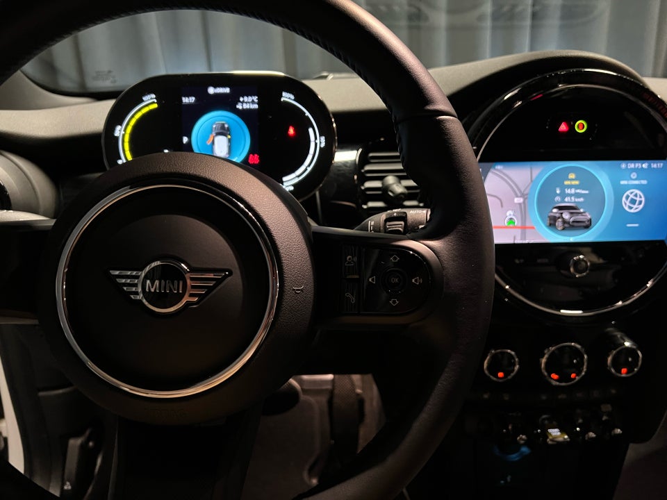 MINI Cooper SE Edition Premium Plus 3d
