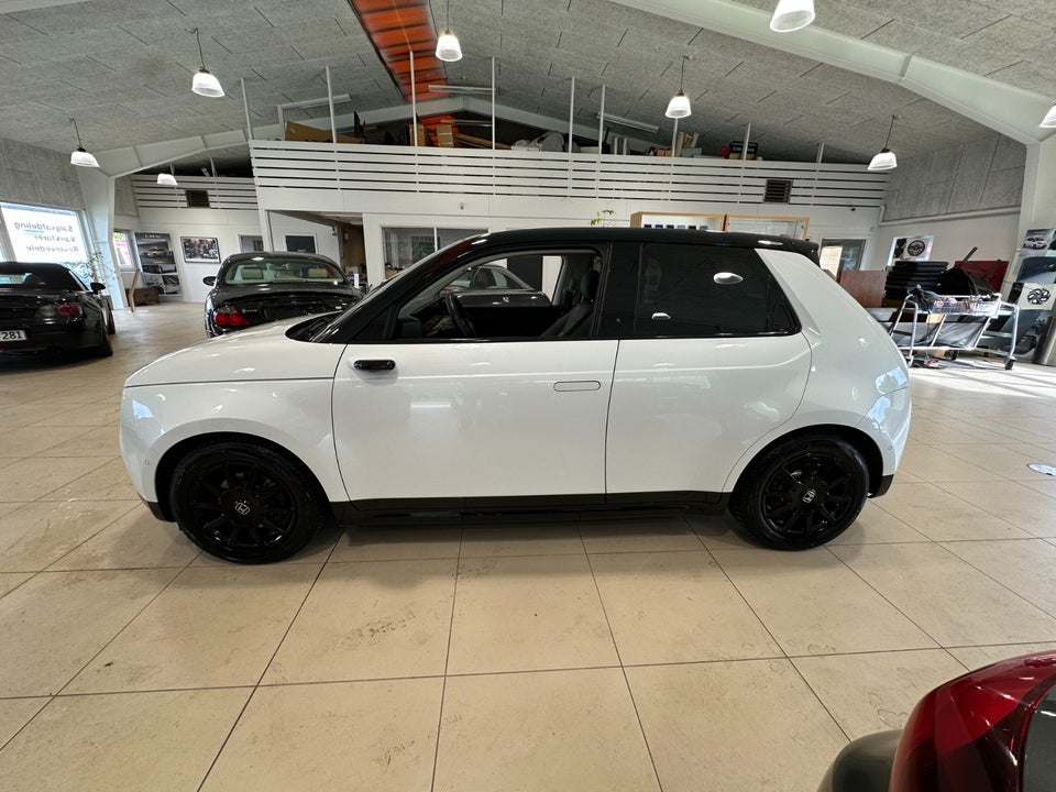 Honda e Advance 5d