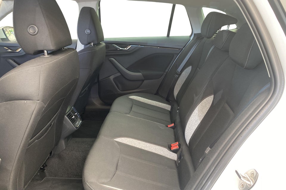 Skoda Scala 1,0 TSi 115 Selection DSG 5d