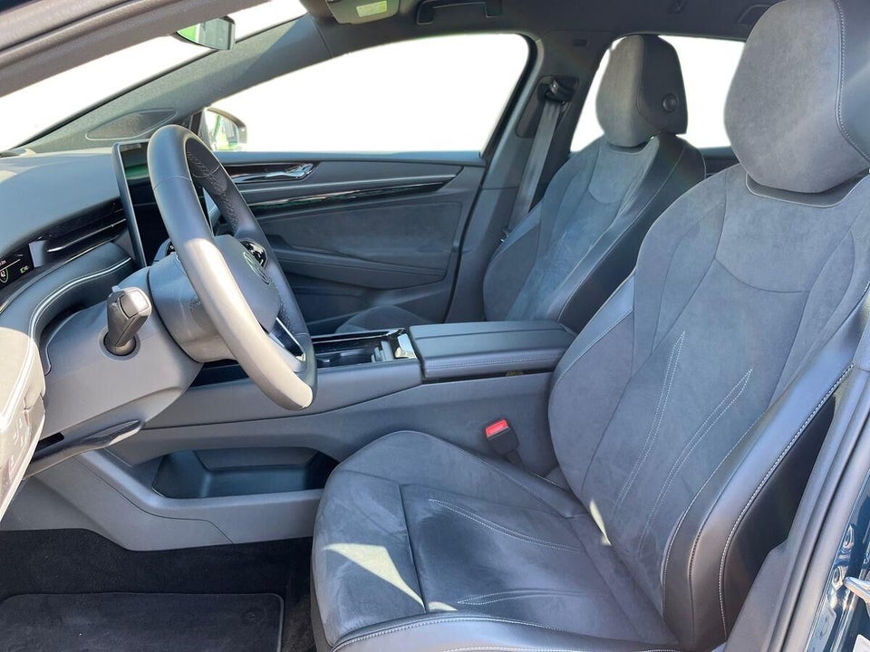 VW ID.7 77 Pro Tourer 5d