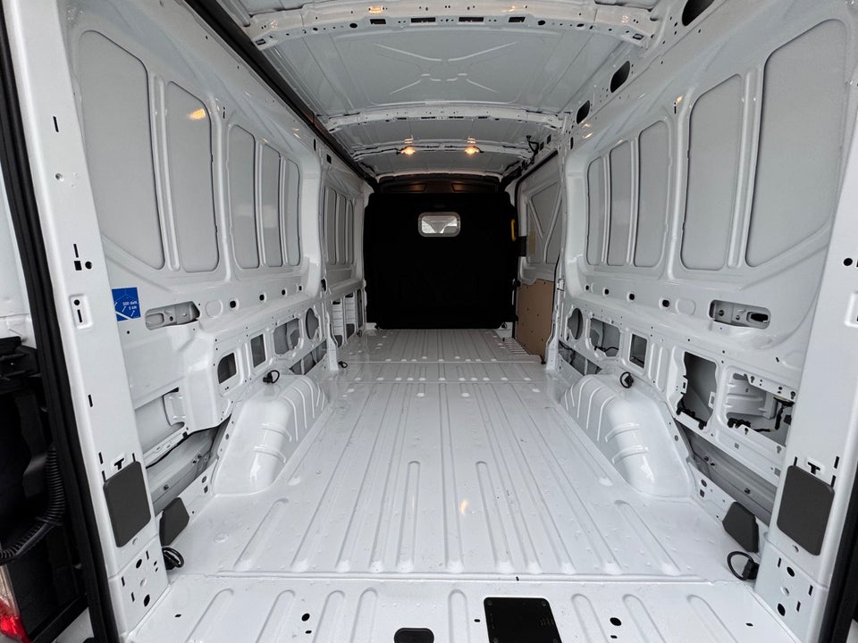 Ford Transit 350 L3 Van 2,0 EcoBlue Trend aut. H2 RWD