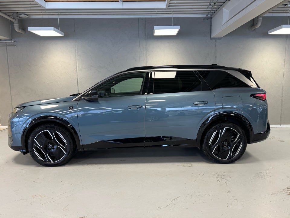 Peugeot e-5008 77 GT Pack 7prs 5d