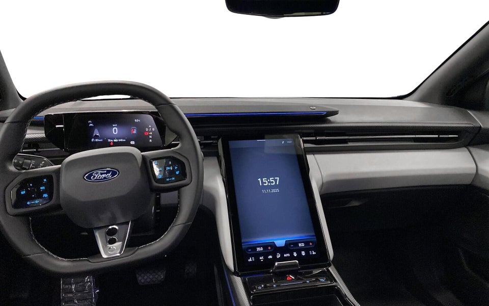 Ford Capri 82 Premium Extended Range 5d