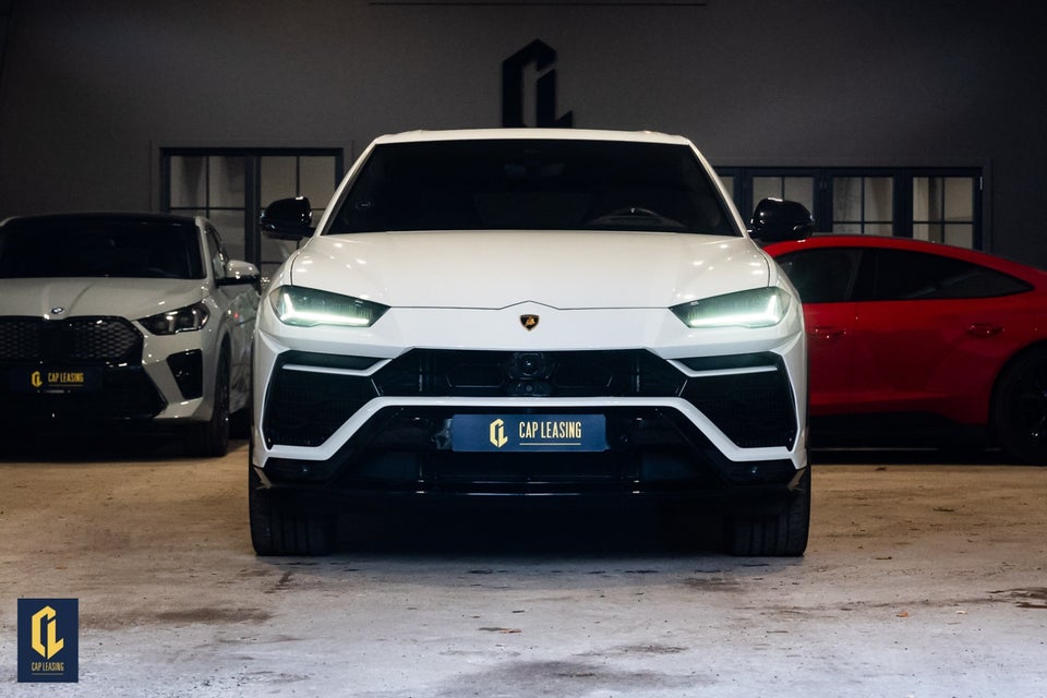 Lamborghini Urus 4,0  5d