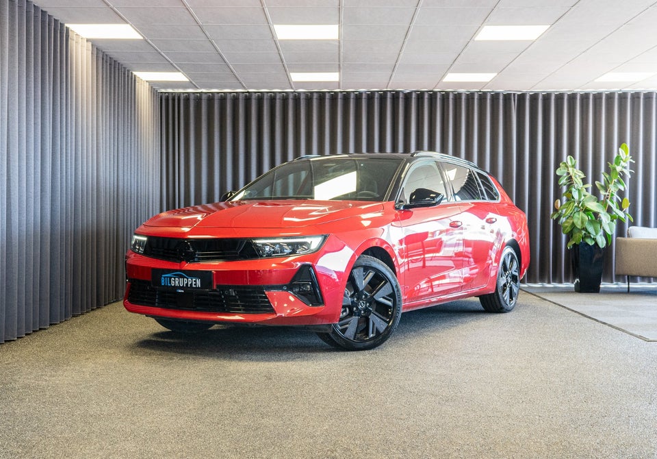 Opel Astra-e 54 GS Sports Tourer 5d