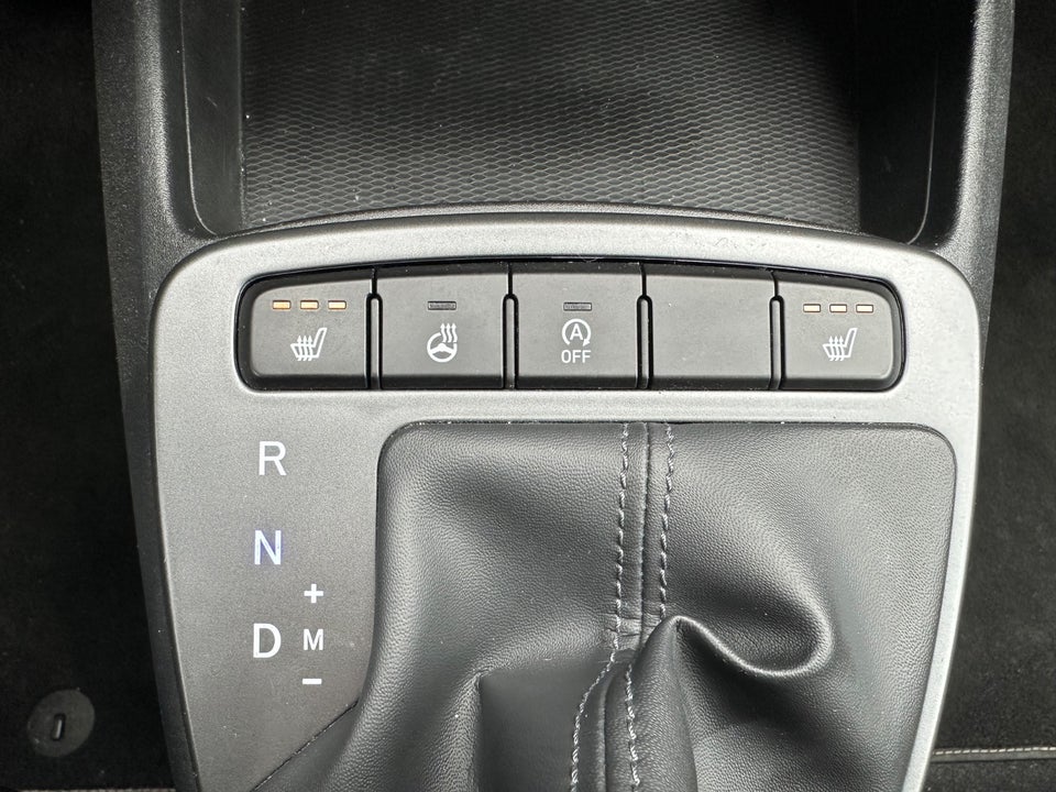 Hyundai i10 1,0 MPi Advanced AMT 5d