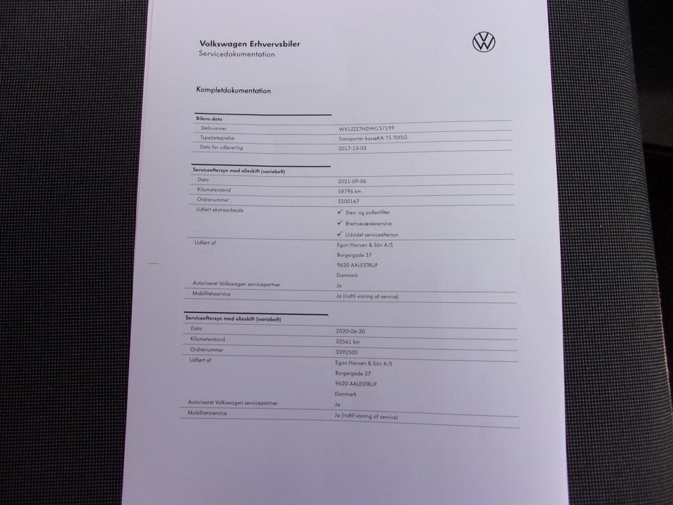 VW Transporter 2,0 TDi 102 Kassevogn kort