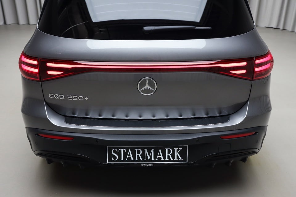 Mercedes EQB250+ AMG Premium 5d