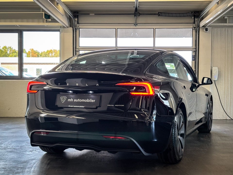 Tesla Model 3 Long Range AWD 4d