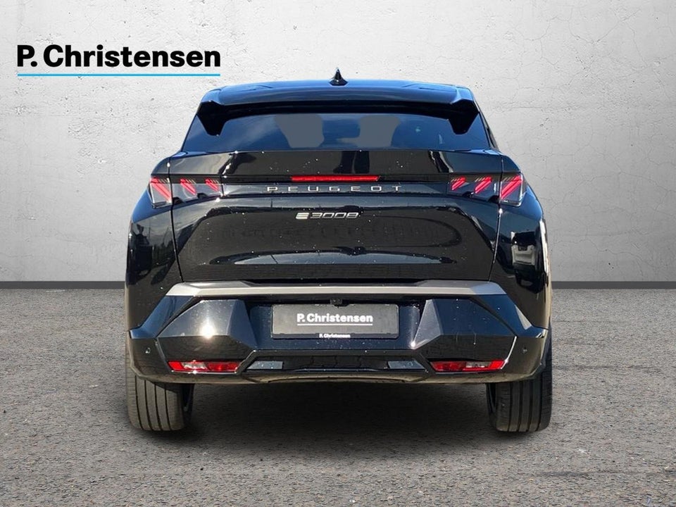 Peugeot e-3008 77 GT Pack 5d