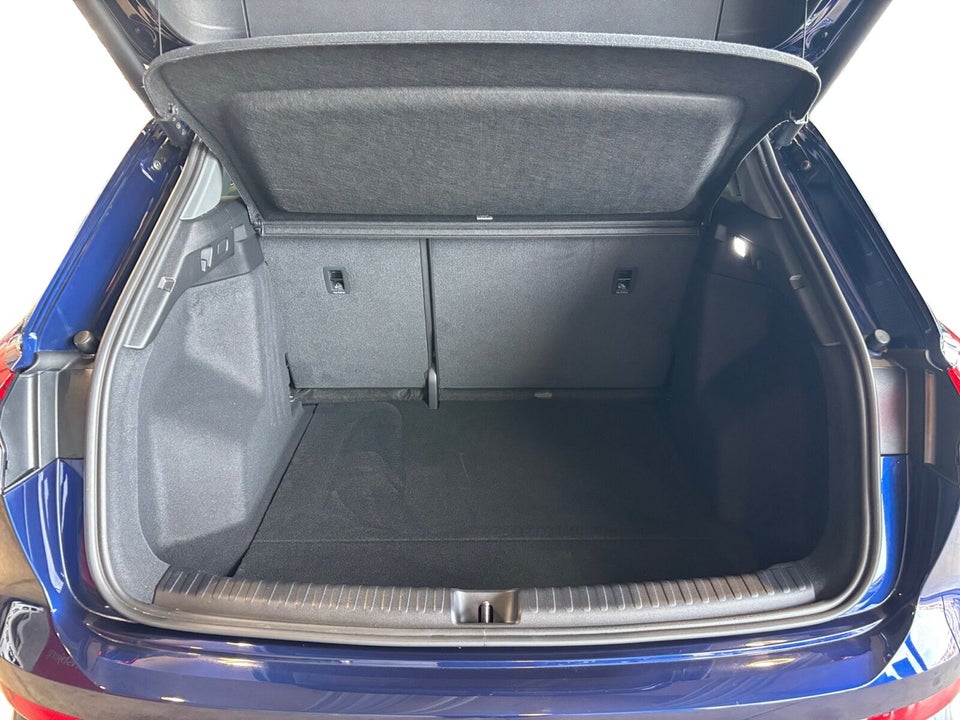 Audi Q4 e-tron 40  5d