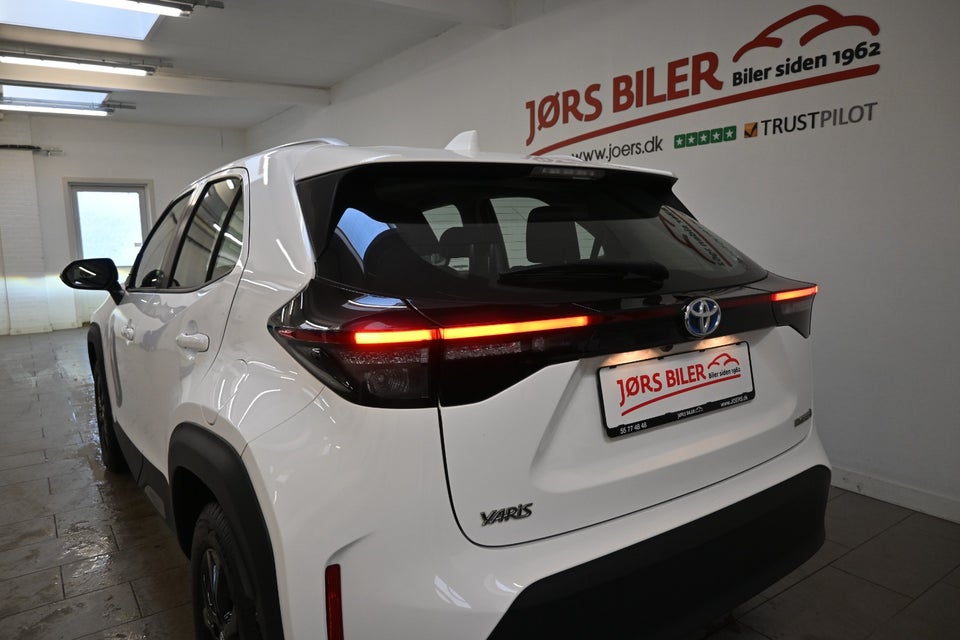 Toyota Yaris Cross 1,5 Hybrid Active Tech e-CVT 5d