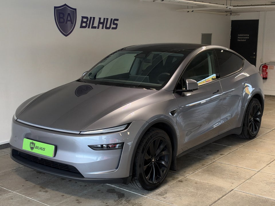 Tesla Model Y Premium Long Range RWD 5d