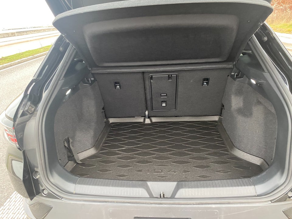 VW ID.4 77 Style 5d