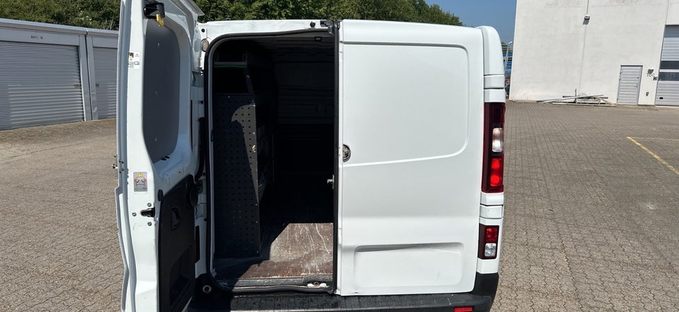 Nissan NV300 1,6 dCi 125 L2H1 Working Star