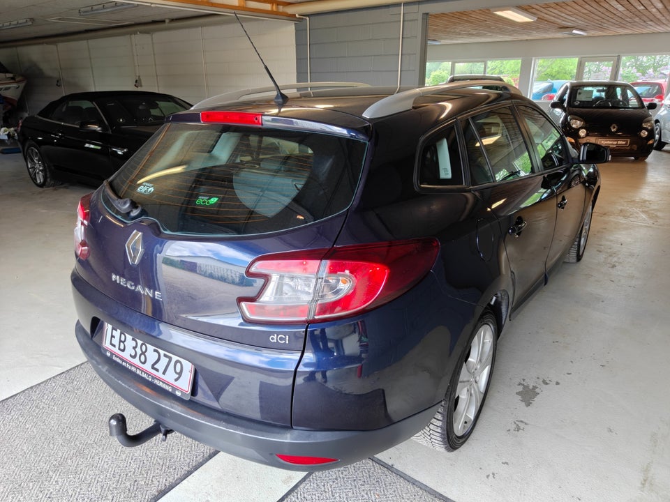 Renault Megane III 1,9 dCi 130 Dynamique Sport Tourer 5d