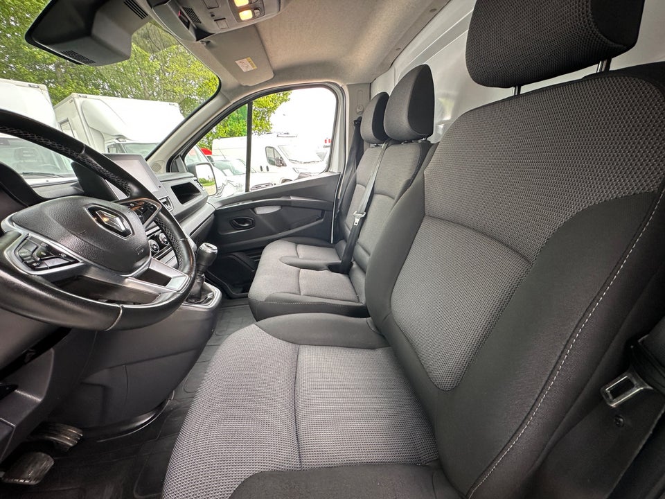 Renault Trafic 2,0 dCi 130 L2H1