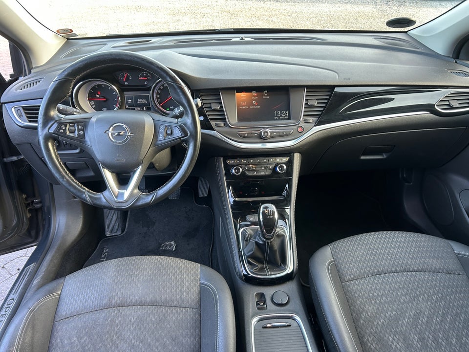 Opel Astra 1,4 T 150 Innovation 5d