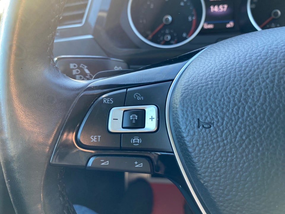 VW Tiguan 2,0 TDi 150 IQ.Drive DSG 5d