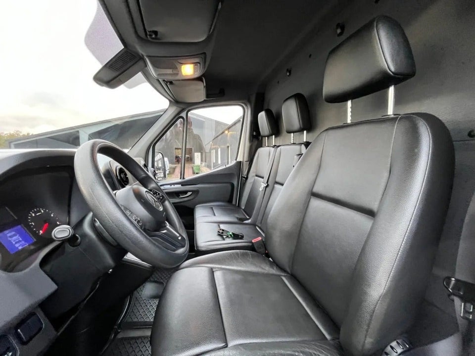 Mercedes Sprinter 316 2,2 CDi A2 Kassevogn aut. RWD