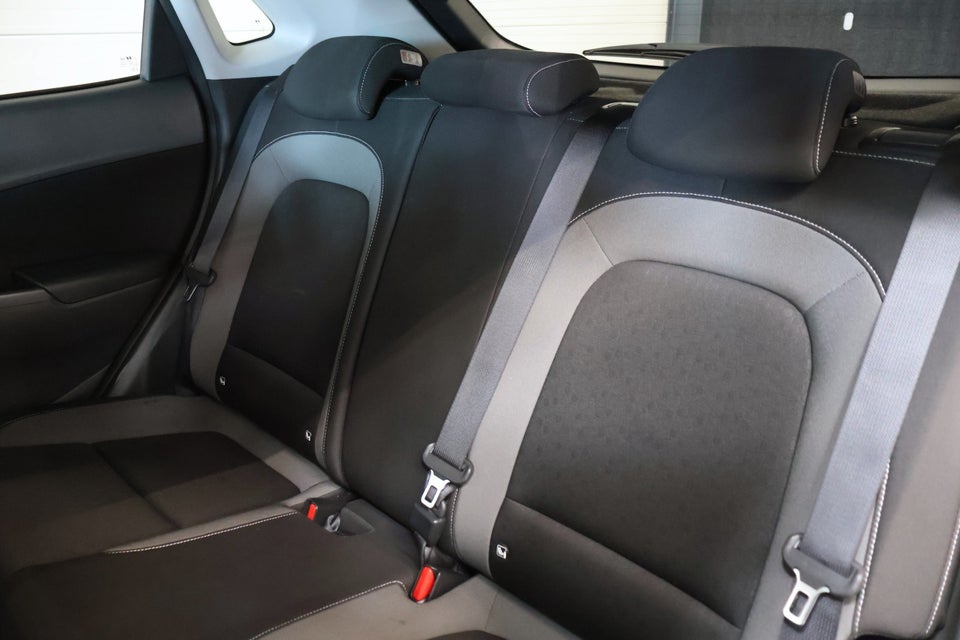 Hyundai Kona 1,6 HEV DCT 5d