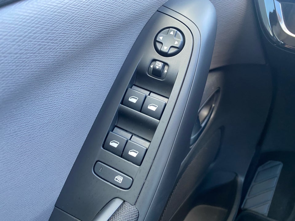 Citroën Grand C4 SpaceTourer 1,5 BlueHDi 130 Platinum 7prs 5d