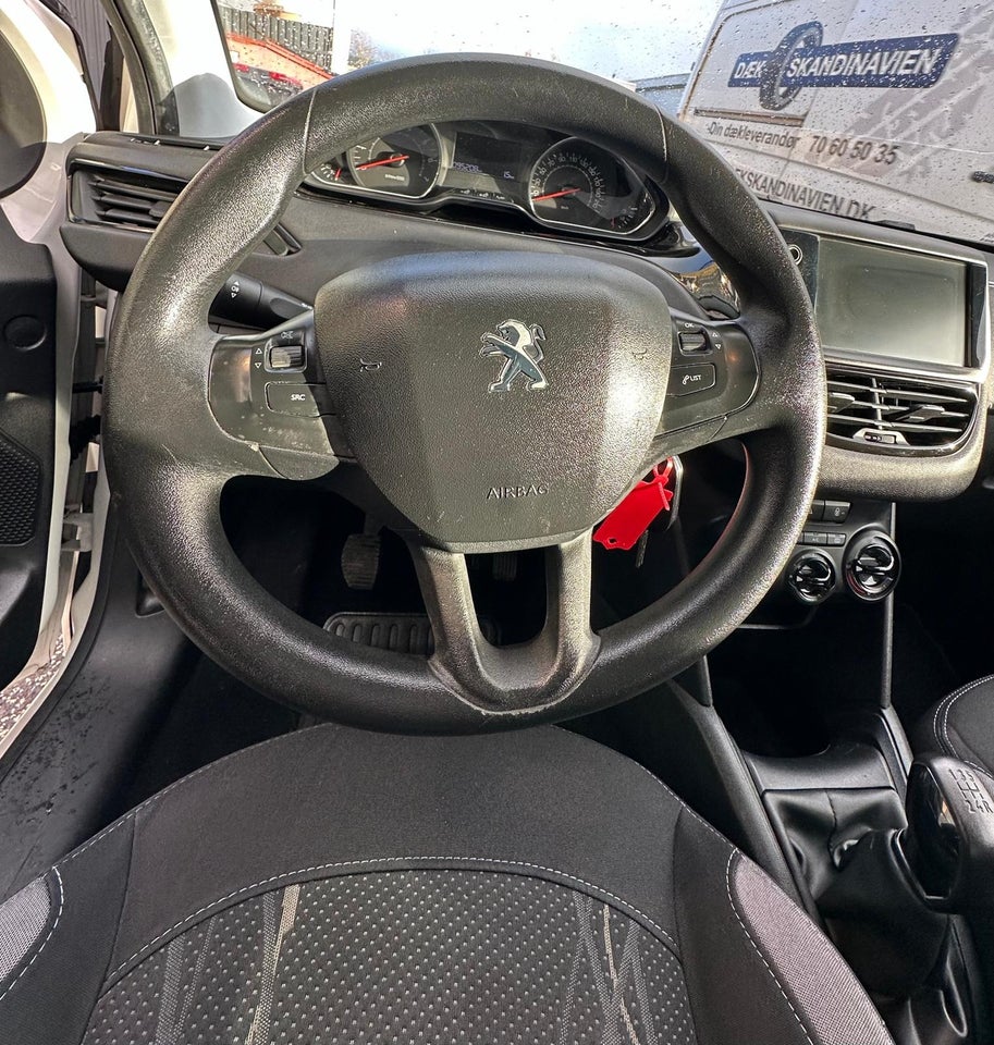 Peugeot 208 1,2 VTi Active 3d