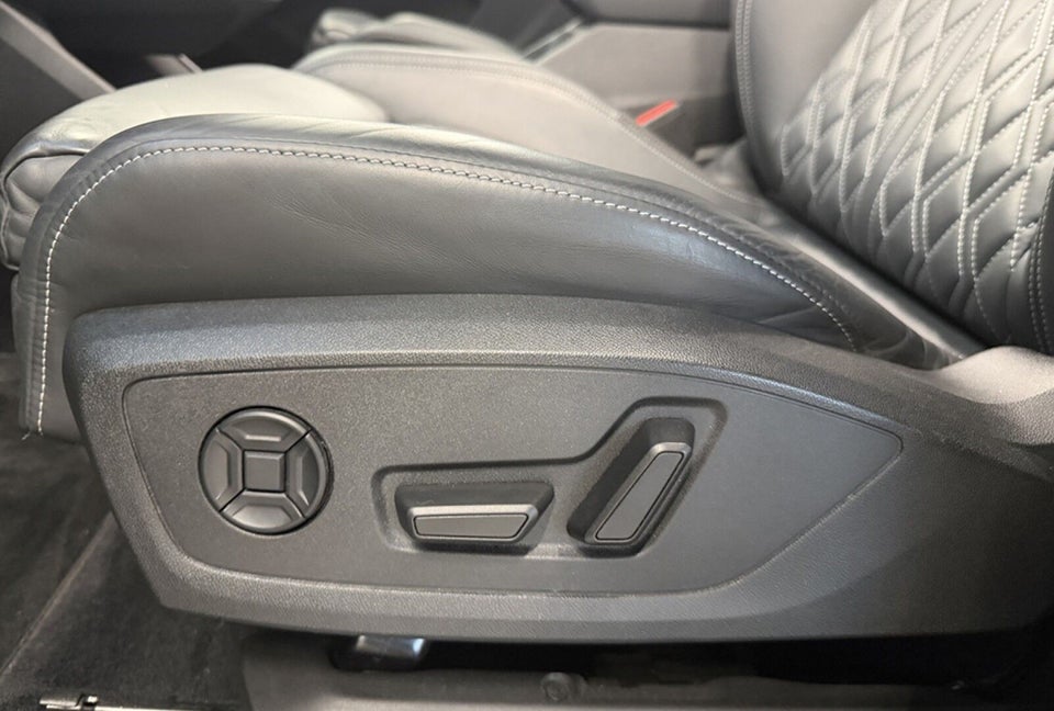 Audi Q4 e-tron 40 S-line Sportback 5d