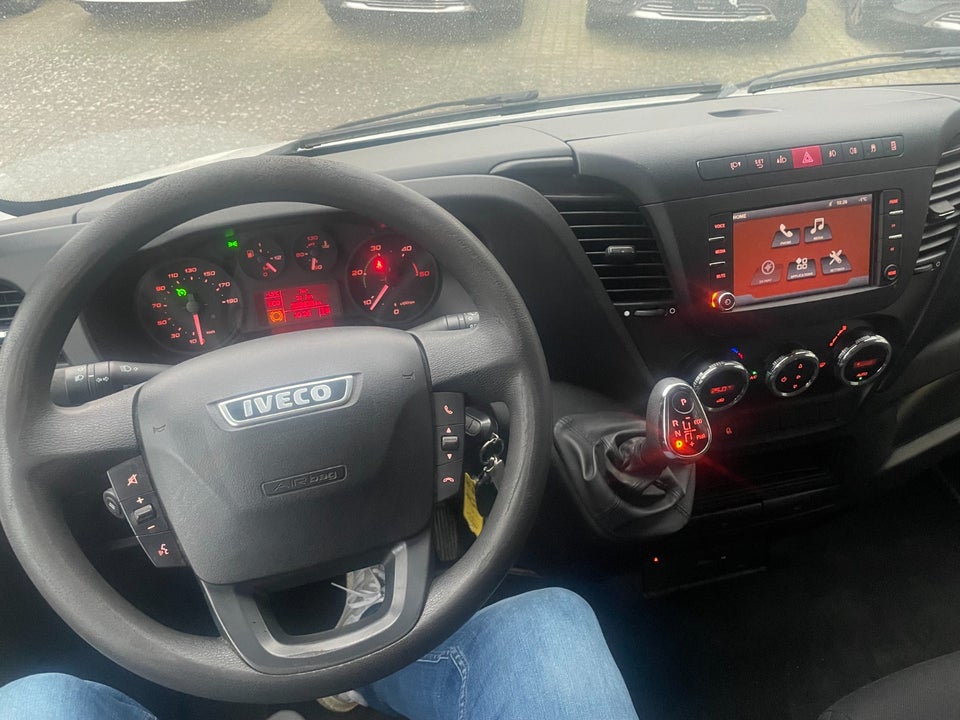 Iveco Daily 3,0 35C17 Alukasse m/lift AG8 2d