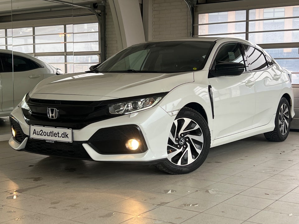 Honda Civic 1,0 VTEC Turbo Elegance CVT 5d