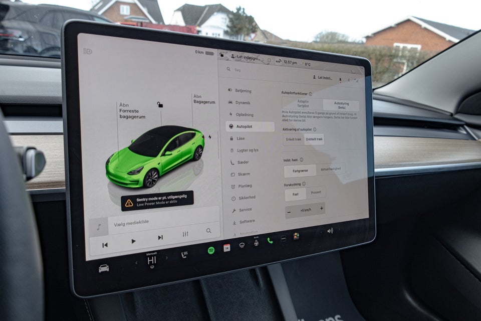 Tesla Model 3 RWD 4d