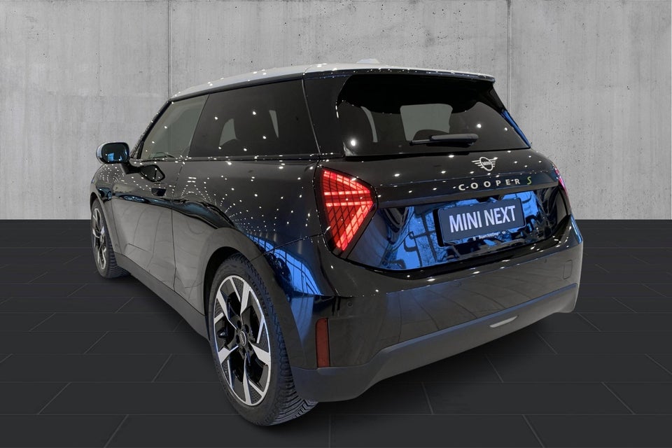 MINI Cooper SE Classic Trim M 3d