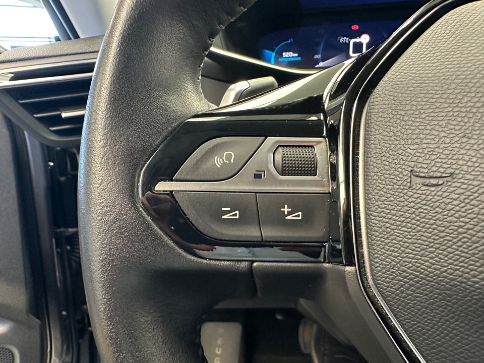 Peugeot 2008 1,5 BlueHDi 130 Allure EAT8 5d