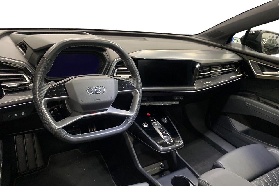 Audi Q4 e-tron 40 Attitude S-line 5d